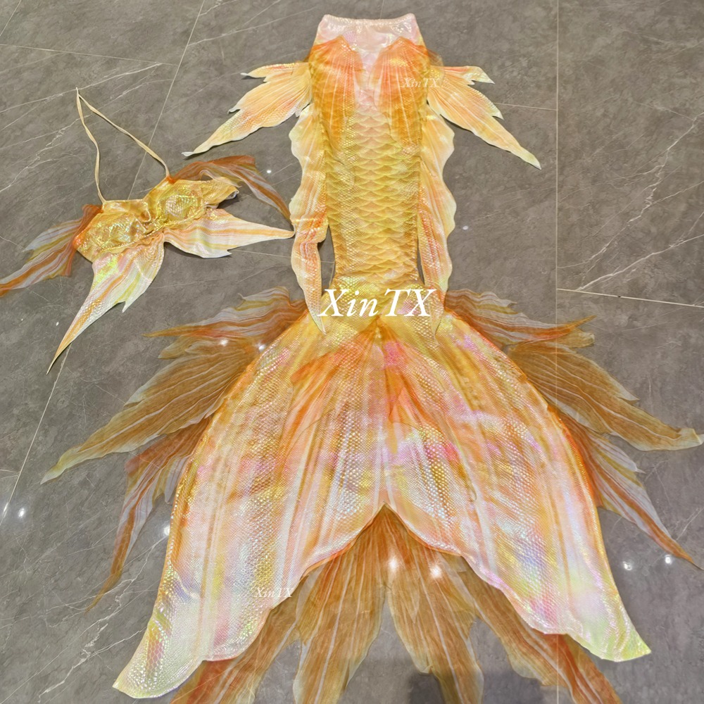 Professional adult mermaid tai - Aquarium & Marine Museum Universiti Malaysia Sabah Kota Kinabalu Sabah Reviews reseña y precio