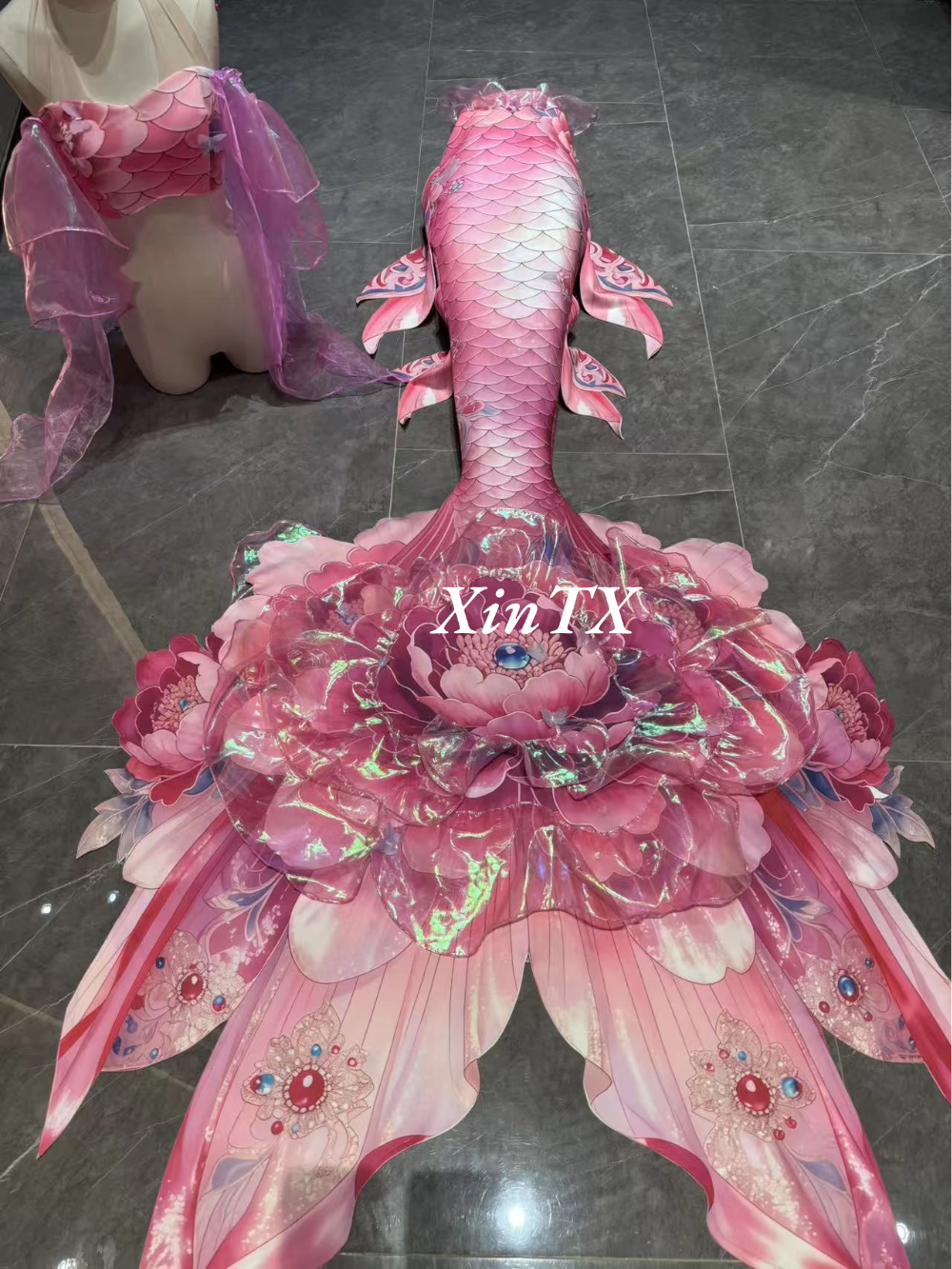 Mermaid Tail Peony Flower Plus - Aquarium & Marine Museum Universiti Malaysia Sabah Kota Kinabalu Sabah Reviews reseña y precio