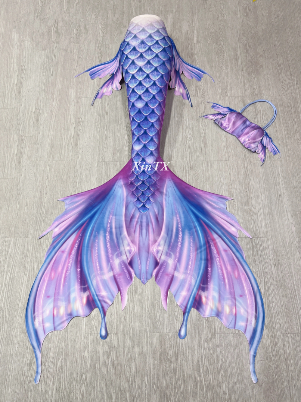 Adult Mermaid Tail Swimsuit wi - Aquarium & Marine Museum Universiti Malaysia Sabah Kota Kinabalu Sabah Reviews reseña y precio